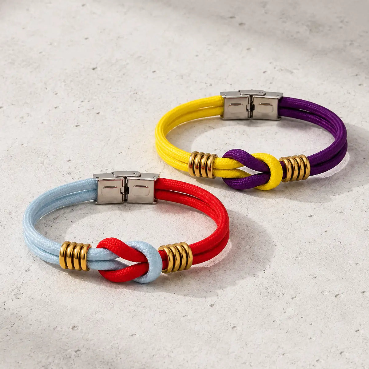 coppia di bracciali paracor con nodo marinaio