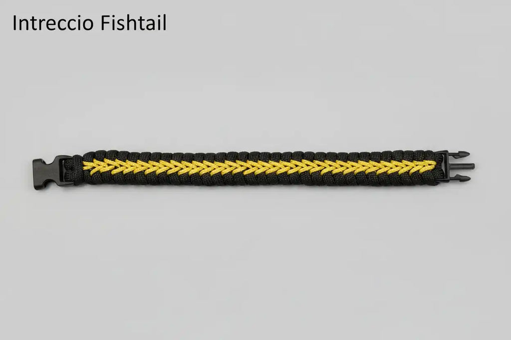 Bracciale Fishtail in Paracord nero con dettaglio giallo centrale