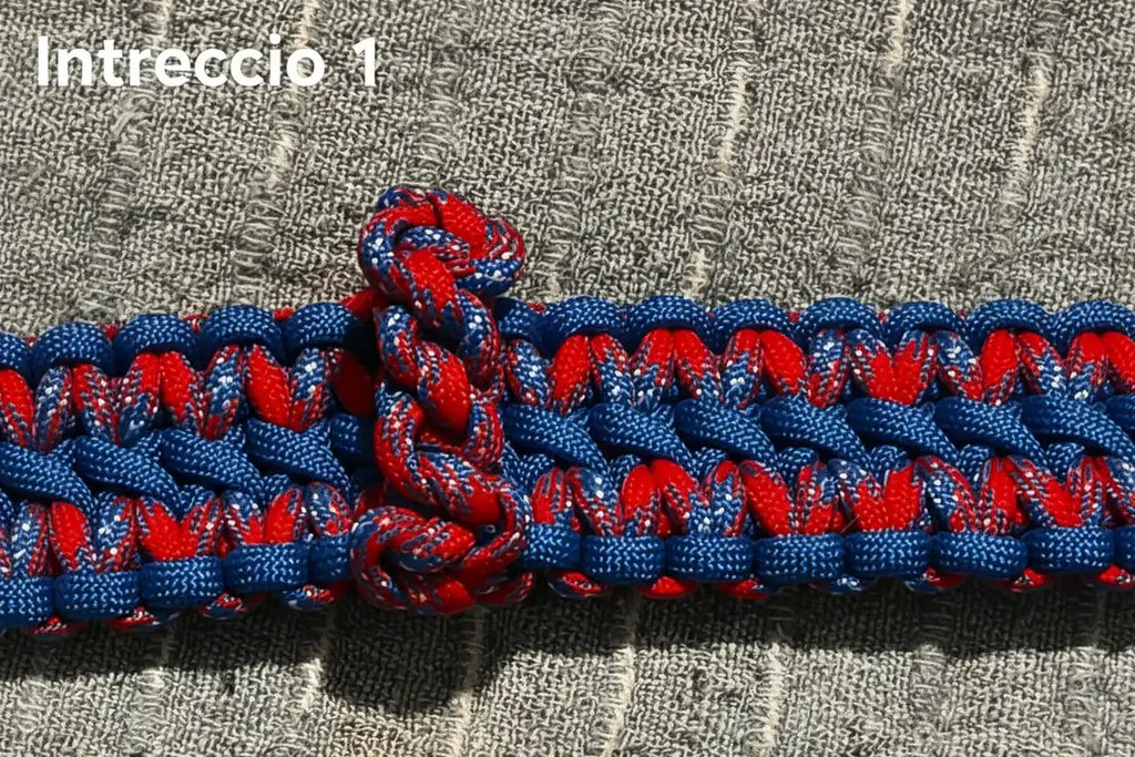 Cintura in Paracord personalizzabile con Intreccio 1