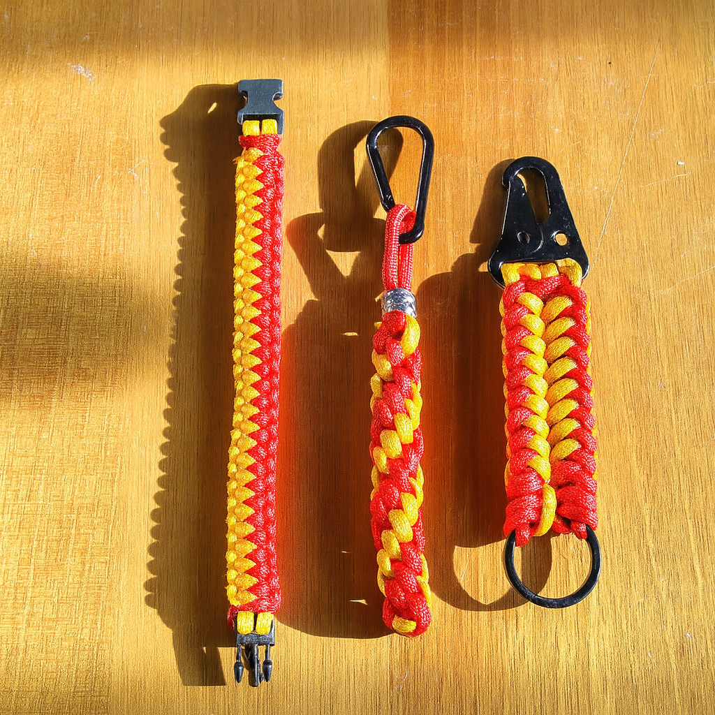 Kit Roma - Bracciale e Portachiavi Paracord Giallorosso