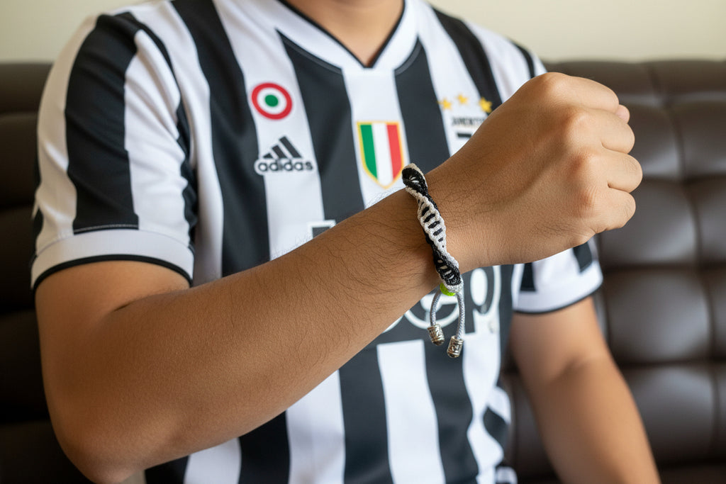 Juventus Dual Set — Bracciale & Portachiavi
