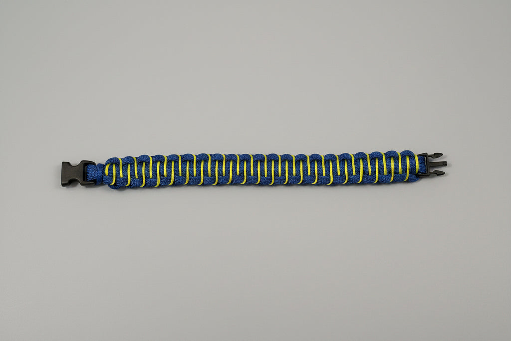 Stitched Cobra Knot