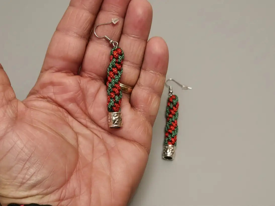 Orecchini Twist della Parure Natalizia